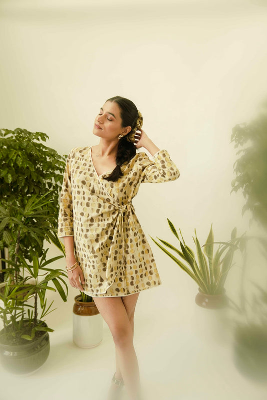 DESI KIMONO- Sunehri Mitti