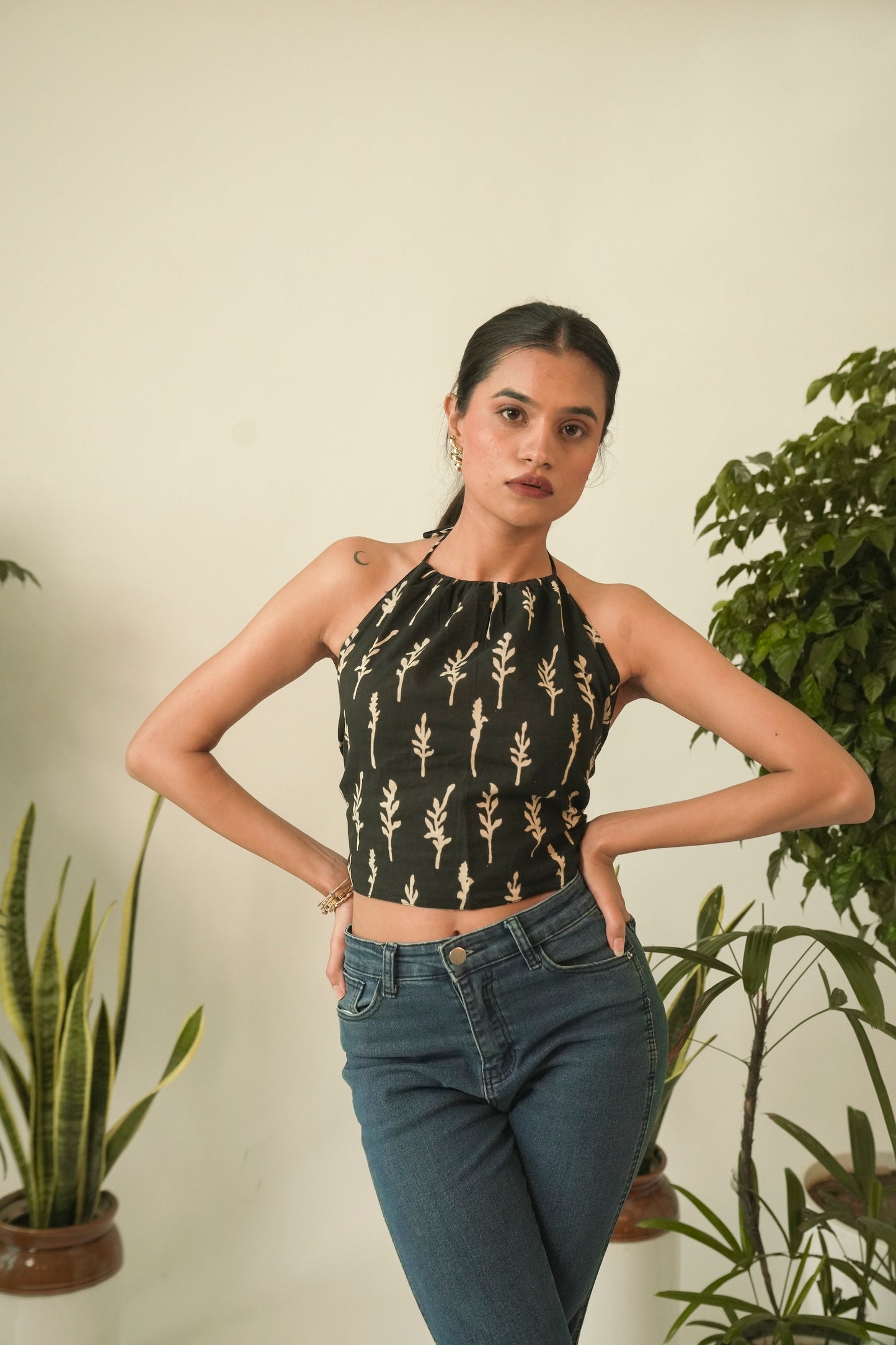 VANIKA 'ITS BACKLESS' TOP