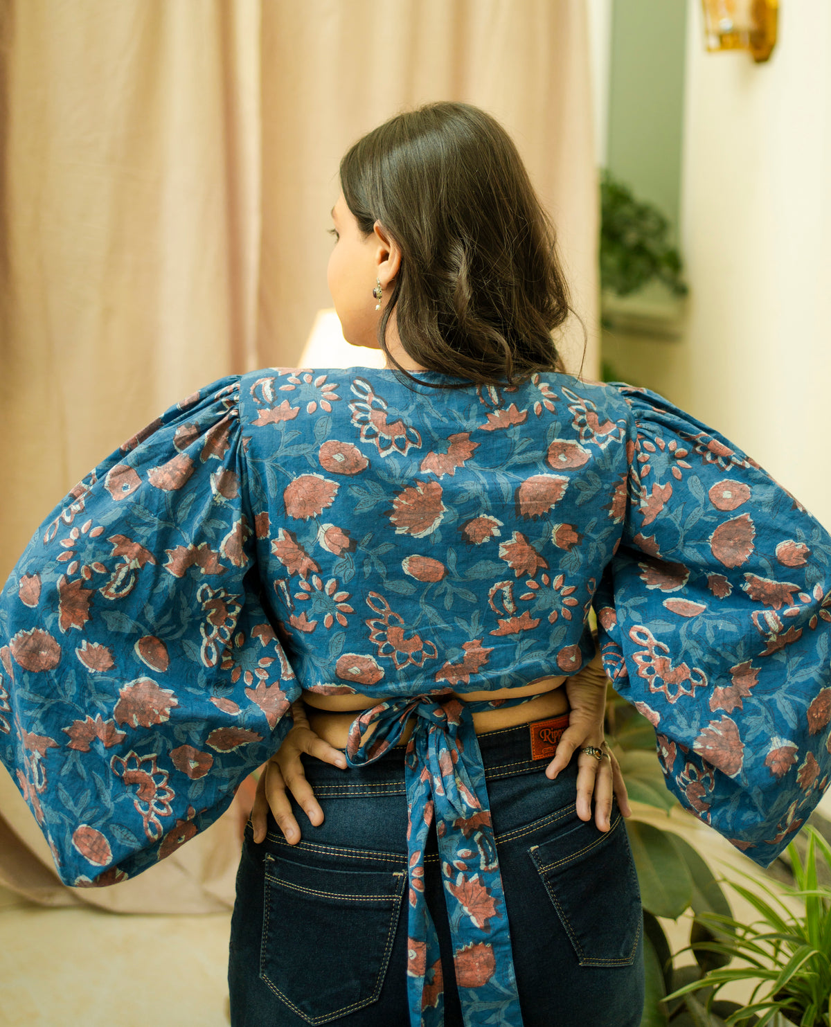 IT GIRL TOP- Kamal